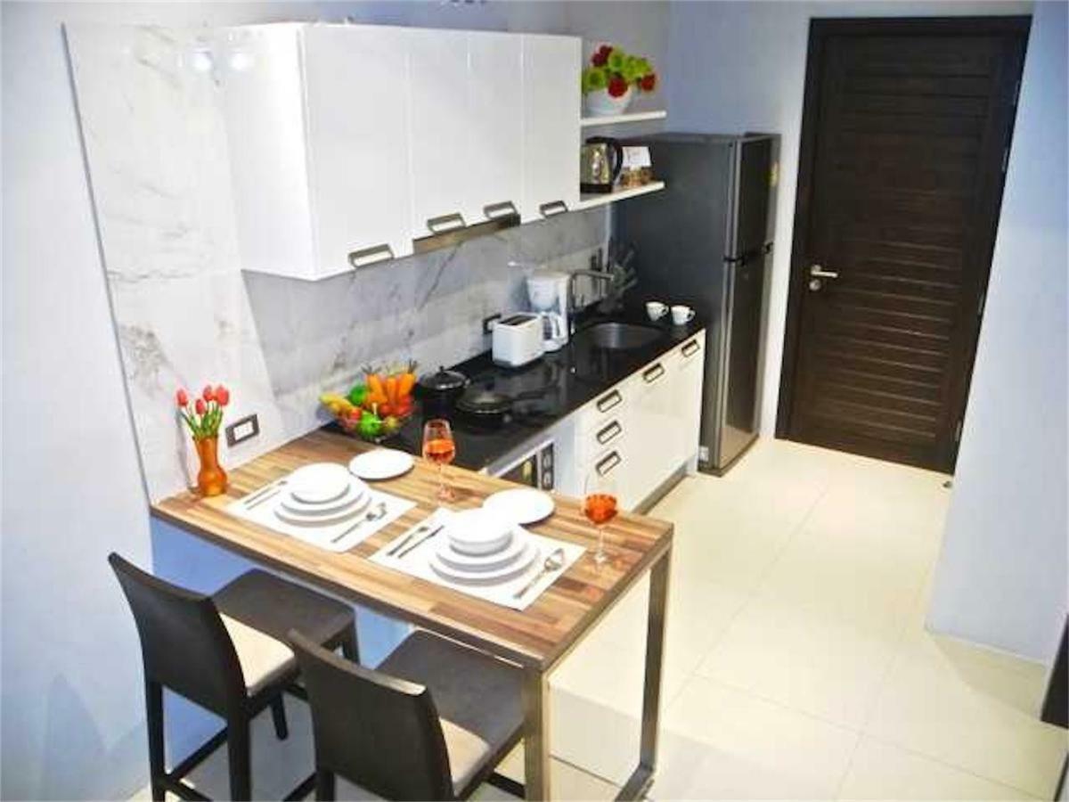 Emerald Terrace Patong Exterior foto